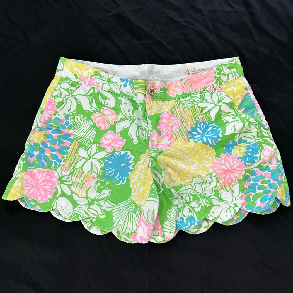 LILY PULITZER Women’s “The Buttercup Short” Size 4
